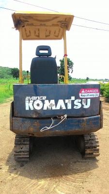ขายครับ komatsu pc 20 - 6  ปั่มใหม่แรง เครื่องดี ระบบครอนโทนดี มีรายกะแทกครนกรีด
