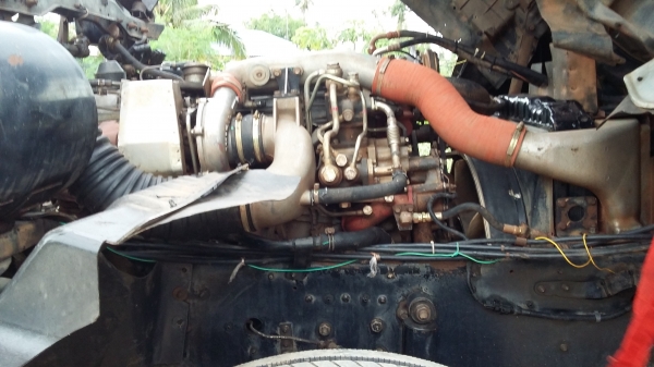 ขายเมก้า 320 ดั๊มสองเพลา ปี 48  สวย ๆ ครับ  สนใจ 0817368589