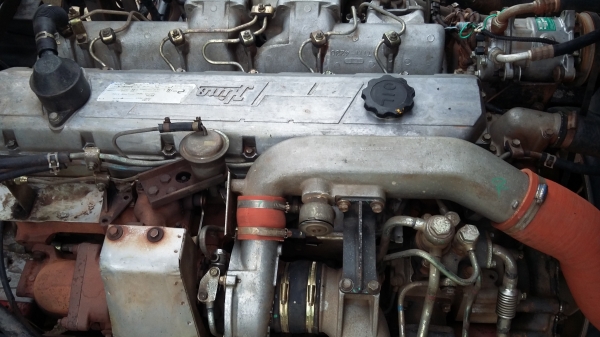 ขายเมก้า 320 ดั๊มสองเพลา ปี 48  สวย ๆ ครับ  สนใจ 0817368589