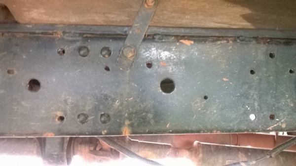 ขาย 6 ล้อ ISUZU NKR ปี 38 เครื่อง 4BE1 110 แรงม้า คัสซีสวยตลอดเส้น ทะเบียนพร้อมโอน ราคาต่อรองได้ครับ