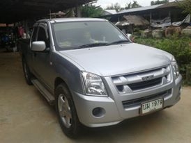 รถกระบะดีแม็ค ปี่2553 เครื่องดี 2500 sx สวยแอร์เย็น วิ่งน้อยภายในสวย