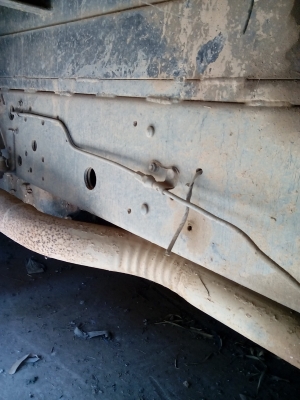 ขายขายเเล้วคร้าาาาบ570000 รถสิบล้อเตี้ยเทลเลอร์บรรทุกรถเกี่ยวข้าว