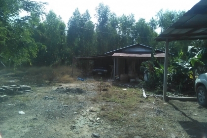 ขายบ้าน พร้อมที่ดิน อยู่ใกล้อำเภอสวนผึ้งราชบุรี ใกล้โลตัส ตลาดสด