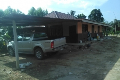 ขายบ้าน พร้อมที่ดิน อยู่ใกล้อำเภอสวนผึ้งราชบุรี ใกล้โลตัส ตลาดสด