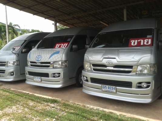 รถตู้ โตโยต้า รุ่นใหม่ๆ  พร้อมใช้งาน เล่มติดมือทุกคัน
