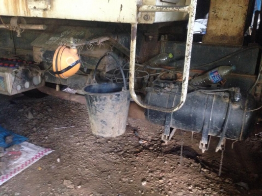 ขายด่วน Hino FM17 เครื่องเดิม EH700 (168แรง) ขายตามสภาพ รถวิ่งอ้อยครับ ขายด่วน Hino FM17 เครื่องเดิม EH700 (168แรง) ขายตามสภาพ รถวิ่งอ้อยครับ