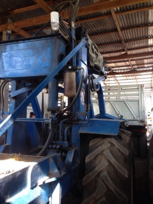 "มาแล้วครับ ของดีราคาถูก" เครื่องคีบอ้อย กลกิจ บ้านโป่ง (ขายคีบอย่างเดียวครับ)