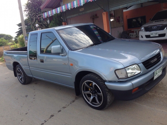 ขายอีซูซุ ดราก้อน slx 2500 พ.พาวเวอร์ กระจกไฟฟ้า สภาพสวยเดิม สนใจติดต่อ 081-9420141