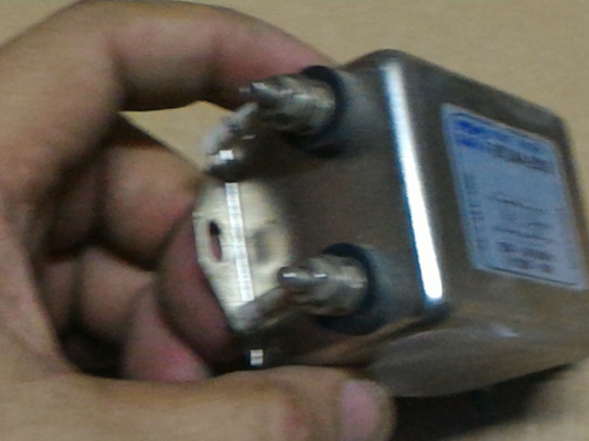 อุปกรณ์กรองสัญญาณรบกวนแบบ 1 เฟส 220 V.ก่อนเข้าอุปกรณ์ (NOISE FILTER ) เช่น เครื่องเสียงต่างๆ คอมพิวเตอร์ และอุปกรณ์ต่างๆ ต่อใช้ง่าย