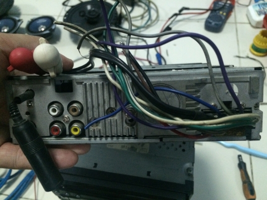 Techline TL-3305 จอสี 3.5 นิ้ว USB SD CARD DVD VCD MP3 CD FMคลื่นไทย ปรีเอ้า CAMERA BACK VIDEO IN VIDEO OUT มือ2