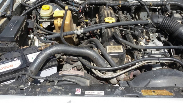 ขายรถ JEEP 3960 ซีซี WD 4X4 เขื้อเพลิง แก็ส-เบนซิน เล่มพร้อม ราคา 180000