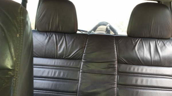 ขายรถ JEEP 3960 ซีซี WD 4X4 เขื้อเพลิง แก็ส-เบนซิน เล่มพร้อม ราคา 180000