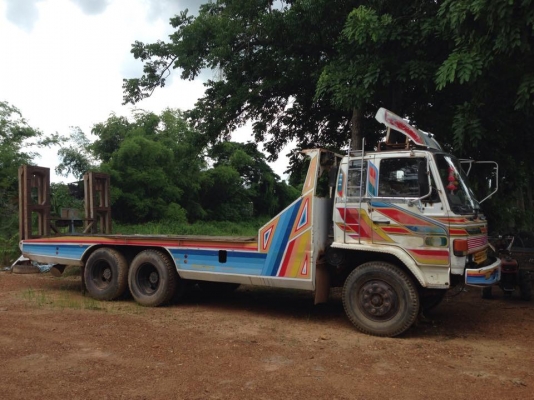 ขายด่วนครับ จ้าวช้างไวไฟ ปี 50 ขายคู่กับ หางร็อกกี้ 168 แรง ขายด่วนครับ จ้าวช้างไวไฟ ปี 50 ขายคู่กับ หางร็อกกี้ 168 แรง