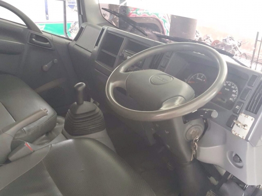 ขาย ISUZU NLR130 มือเดียวป้ายแดงไม่ติดเวลา ขาย ISUZU NLR130 มือเดียวป้ายแดงไม่ติดเวลา