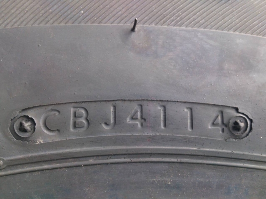 ขายยางใหม่ปี14 บริดสโตน 255/70R15 จำนวน 1 ชุด 12900