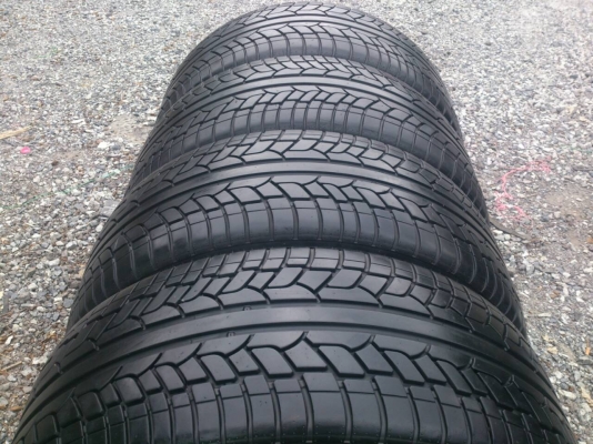 ขายยาง ACHILLES 265/50R20 ยางสัปดาห์ที่28ปี14 ดอกยางหนาสดเท่ากันสวยๆ จำนวน 1 ชุด 5800