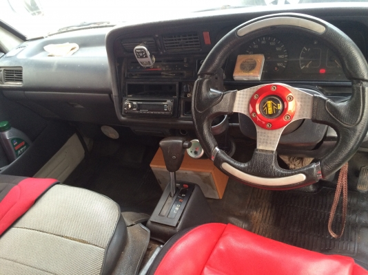 ขายรถตู้หัวจรวจปี93ราคามอไซค์ พร้อมใช้งานถูกๆ 68000 บาท