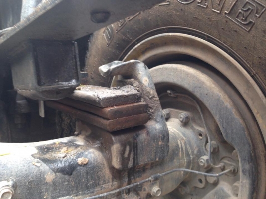 ชายหัวลากมิตซู527คัชซีสวยเครื่อง6d15เทอร์โบอินเตอร์เกียร์ฮิตตั้นช่วงร่างดีหัวเก๋งมีพุบ่างนิดหน่อยซ่อมได้รถวิ่งงานทุกวันขายแบบด่วนๆ