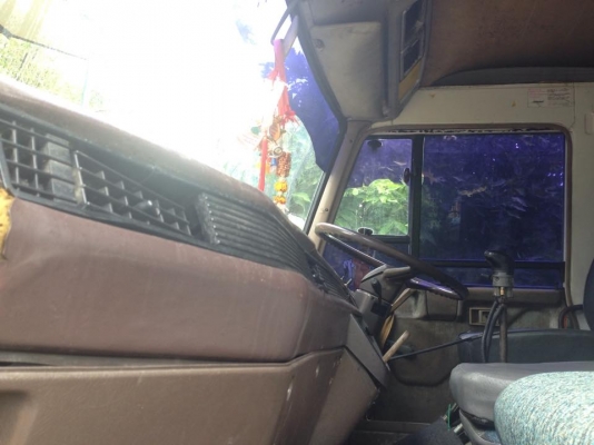 ชายหัวลากมิตซู527คัชซีสวยเครื่อง6d15เทอร์โบอินเตอร์เกียร์ฮิตตั้นช่วงร่างดีหัวเก๋งมีพุบ่างนิดหน่อยซ่อมได้รถวิ่งงานทุกวันขายแบบด่วนๆ ชายหัวลากมิตซู527คัชซีสวยเครื่อง6d15เทอร์โบอินเตอร์เกียร์ฮิตตั้นช่วงร่างดีหัวเก๋งมีพุบ่างนิดหน่อยซ่อมได้รถวิ่งงานทุกวันขายแบบด่วนๆ