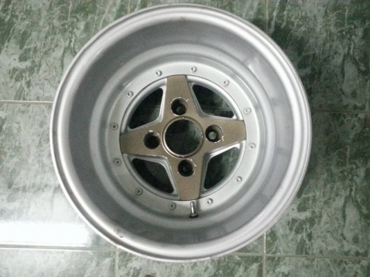 ล้อแม็กเรโทร13.4.114 เก่ายุ่นหายาก