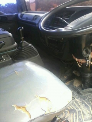 ขายรถบรรทุก 10 ล้อดัมพ์ ISUZU DECA  270 แรงม้าปี 2549 มีระบบลากพ่วง ราคา 1650000