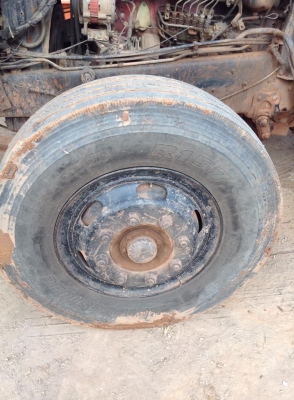 1200000ต่อรอง ขายHino Fm3m 240แรง รถสวย ยางเต็มแอร์พร้อม ดั้มสามมิตรคอกเกษตร สนใจโทร 0821075004ธิติกร