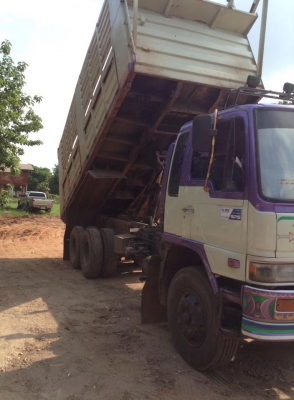1200000ต่อรอง ขายHino Fm3m 240แรง รถสวย ยางเต็มแอร์พร้อม ดั้มสามมิตรคอกเกษตร สนใจโทร 0821075004ธิติกร