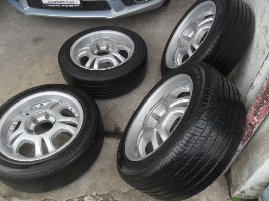 ล้อแม็ก 17นิ้ว 6รู LENSO พร้อมยาง สวยๆ 4 ล้อ ราคา 7500 บาท