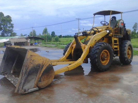 ขายรถตัก KOMATSU JH60 โทร 086-1391949