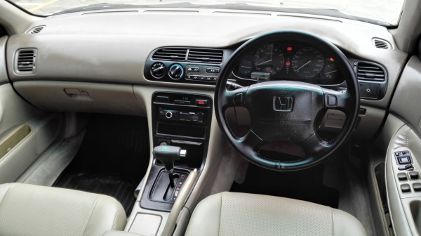 แอ็คคอร์ด97ออโต้ วีเทค เบาะไฟฟ้า แก๊สลงเล่ม