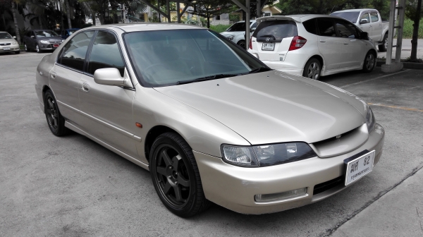 แอ็คคอร์ด97ออโต้ วีเทค เบาะไฟฟ้า แก๊สลงเล่ม