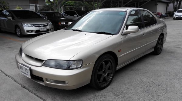 แอ็คคอร์ด97ออโต้ วีเทค เบาะไฟฟ้า แก๊สลงเล่ม