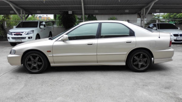 แอ็คคอร์ด97ออโต้ วีเทค เบาะไฟฟ้า แก๊สลงเล่ม