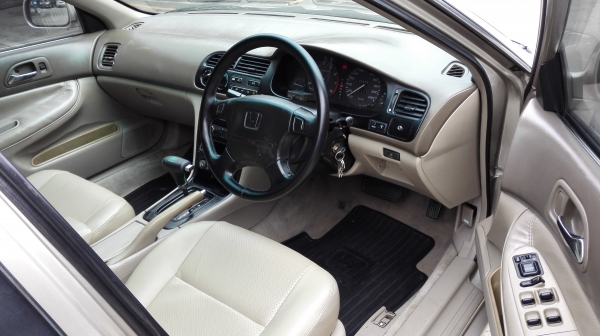 แอ็คคอร์ด97ออโต้ วีเทค เบาะไฟฟ้า แก๊สลงเล่ม