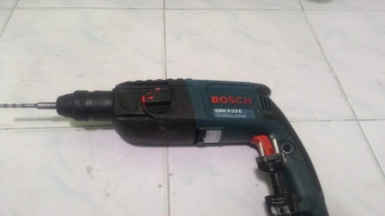 สว่านระบบโรตารี่ BOSCH 2-23E ทำงาน 2 ระบบสภาพพร้อมใช้งานครับ