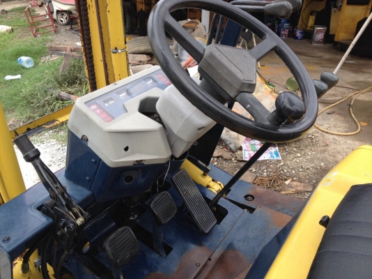 รถยกkomutsu fg14-15 สภาพดีเครื่อง5k ดีมาก ไฮดรอลิคแรงยกดี