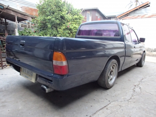 L200 สตาด้าแค็ป 2.5 ปี39 โหลดนิดๆพองาม ตาเต็มไม่มีชนพร้อมขับหล่อๆ  ( ด่วนตัดสด 95000 สอบถามได้ครับ )