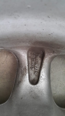 แม็กพร้อมยางขอบ15