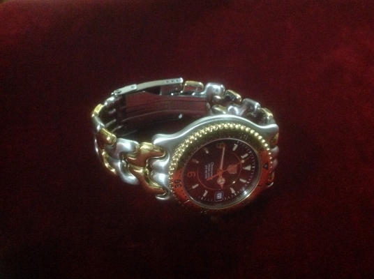 ขายนาฬิกา VINTAGE TAG HEUER สายก้างปลา 2 กษัตริย์ Boy Size ขายนาฬิกา VINTAGE TAG HEUER สายก้างปลา 2 กษัตริย์ Boy Size