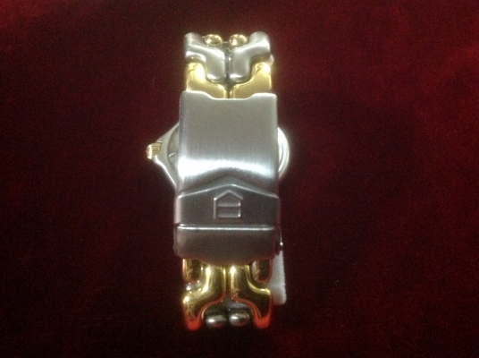 ขายนาฬิกา VINTAGE TAG HEUER สายก้างปลา 2 กษัตริย์ Boy Size ขายนาฬิกา VINTAGE TAG HEUER สายก้างปลา 2 กษัตริย์ Boy Size