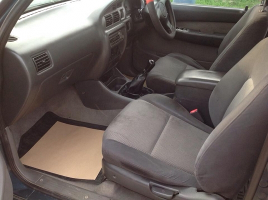 ฟอร์ดเรนเจอร์ 4ประตู. ฟอร์ดเรนเจอร์ 4ประตู.