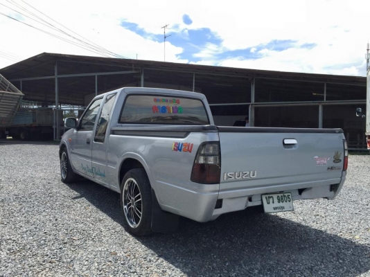 ขายดราก้อน SLX 2500 เทอร์โบ ปี 1997 เครื่องดี เกียร์ดี เฟืองท้ายดี ไม่มีผุ พวงมาลัยเพาเวอร์  แอร์  ล้อแม็กขอบ 17 สวยๆเลย