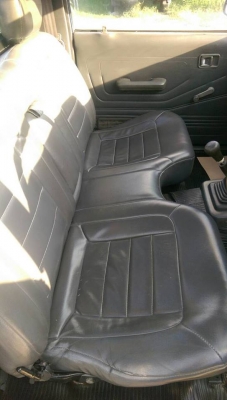 รถมาสด้า 2500 ไฟร์เตอร์.