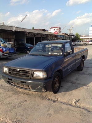 รถมาสด้า 2500 ไฟร์เตอร์.