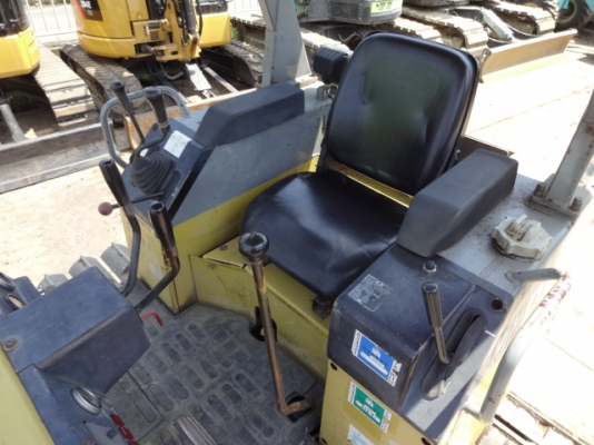 รถดัน KOMATSU D20P-7 1044ชม. ตรงจากญี่ปุ่นกำลังถึงไทยเร็วๆนี้ครับ รถดัน KOMATSU D20P-7 1044ชม. ตรงจากญี่ปุ่นกำลังถึงไทยเร็วๆนี้ครับ