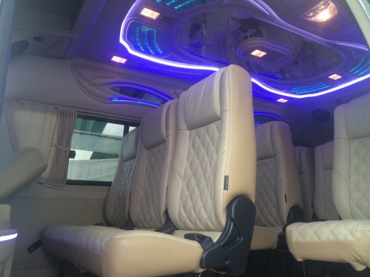 รถตู้มือสอง แต่งเต็มๆ ปี2013 แอร์บัส กล้องหลังมองหารถตู้โทรเลย 087-775-8887