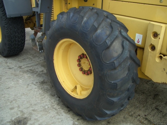 นำเข้าเครื่องจักรกลหนักมือ 2 จากต่างประเทศ Tel.098-858-5524 สามภพ ครับ