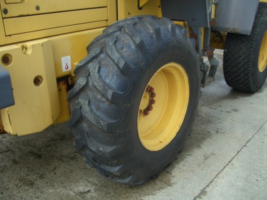 นำเข้าเครื่องจักรกลหนักมือ 2 จากต่างประเทศ Tel.098-858-5524 สามภพ ครับ