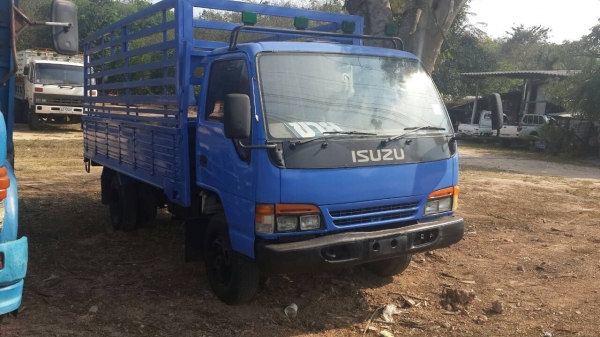 ขายรถ6ล้อ ISUZU NPR 120แรง