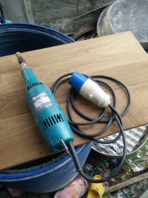 ขายเครื่องเจียร์คอมากีต้า เมดอินเจเเปนลดเหลือ1500บาท